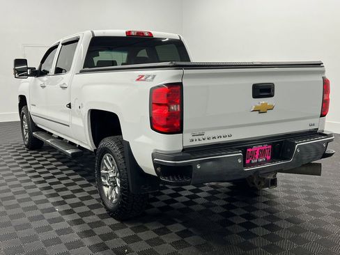 Used 2015 Chevrolet Silverado 2500 LTZ w/ Duramax Plus Package AWD/4WD image 3