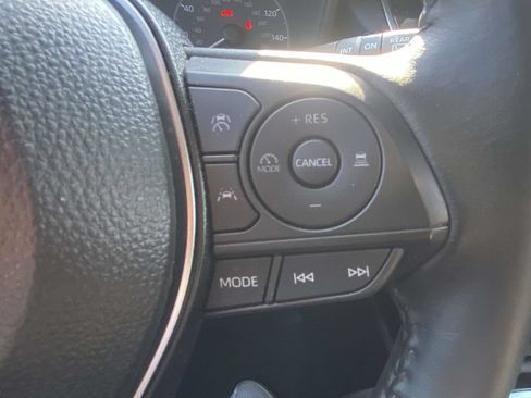 Used 2025 Toyota Corolla Cross AWD Hybrid image 24