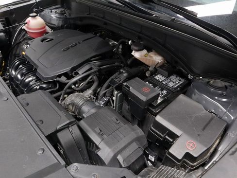 Used 2023 Kia Sorento S w/ Panoramic Sunroof Package FWD image 17