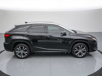 Used 2022 Lexus RX 350 FWD w/ Premium Package video 3