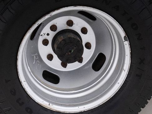 Used 2011 Ford F350 XL w/ XL Value Pkg image 34