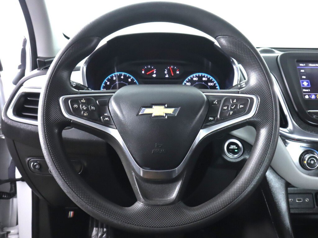 Used 2022 Chevrolet Equinox LS w/ Driver Confidence II Package AWD/4WD image 11
