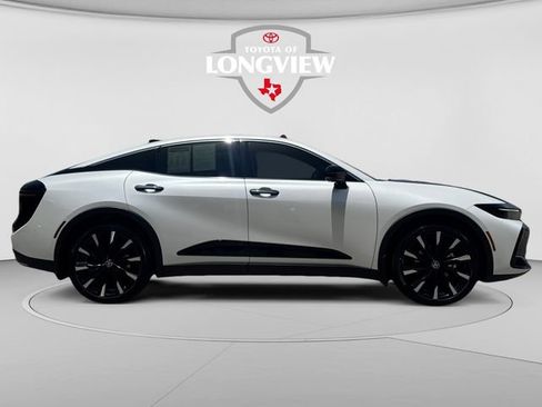 Certified 2024 Toyota Crown Platinum AWD/4WD image 6