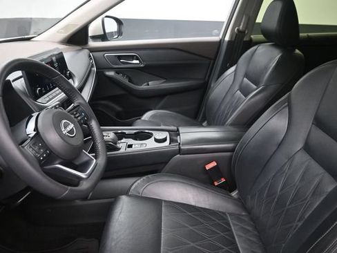 Used 2023 Nissan Rogue Platinum w/ Platinum Premium Package AWD/4WD image 16