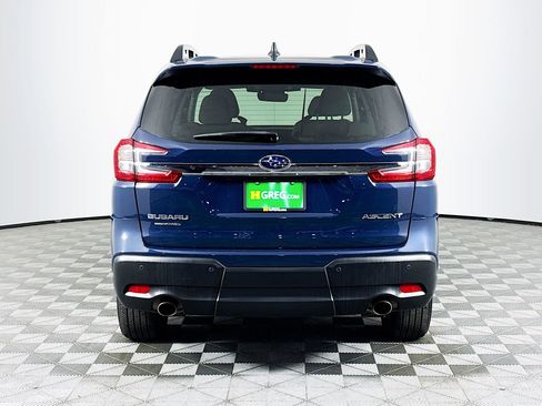 Used 2024 Subaru Ascent Premium w/ Convenience Package image 8