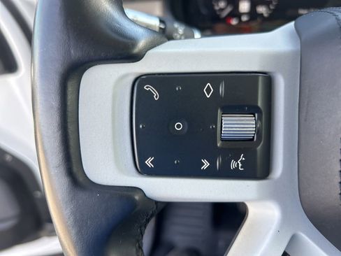 Used 2020 Land Rover Defender 110 HSE image 45