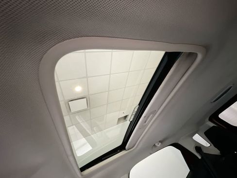 Used 2018 Ford EcoSport SE image 22