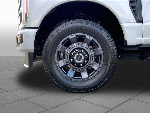 Used 2026 Ford F250 XL w/ STX Appearance Package AWD/4WD image 9