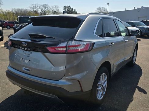 Certified 2024 Ford Edge SEL w/ Convenience Package AWD/4WD image 6