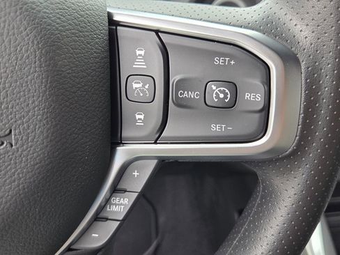 New 2026 RAM 1500 Express image 23