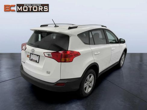 Used 2014 Toyota RAV4 XLE image 6