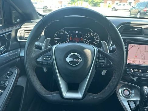 Used 2023 Nissan Maxima SR w/ Sport Mat Group FWD image 24