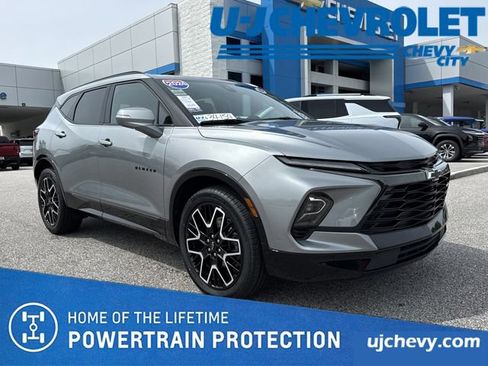 Used 2024 Chevrolet Blazer RS w/ Driver Confidence II Package FWD image 1