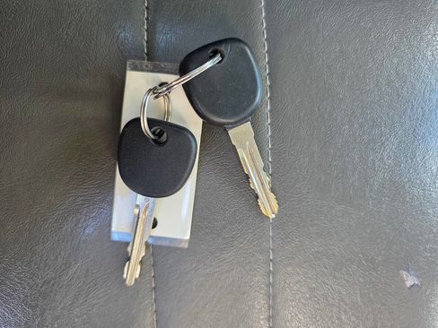 Used 2013 Chevrolet Express 1500 1500 3dr Cargo Van image 17