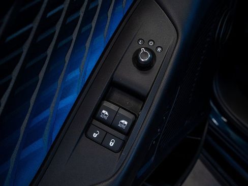 Used 2024 Dodge Charger R/T w/ Plus Group image 32