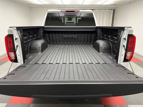 New 2026 GMC Sierra 1500 Elevation w/ Preferred Package image 23