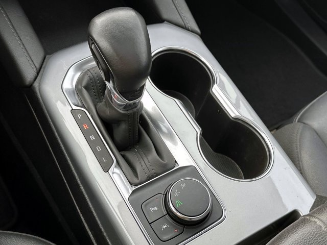 Used 2022 Chevrolet Blazer LT FWD image 28