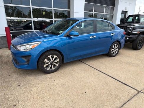 Used 2022 Kia Rio S w/ Technology Package FWD image 1