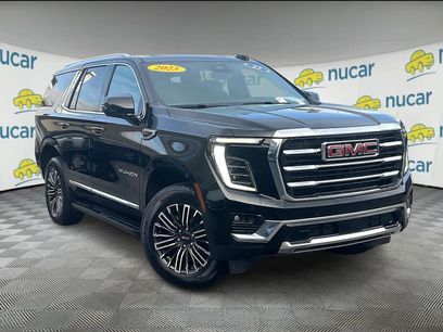 Used 2025 GMC Yukon Elevation