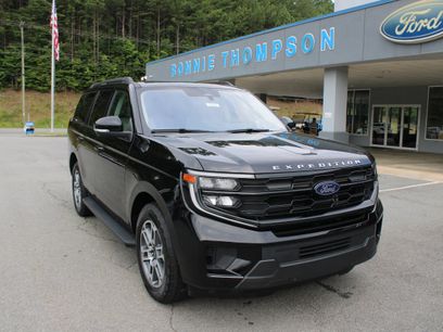 Used 2025 Ford Expedition Active
