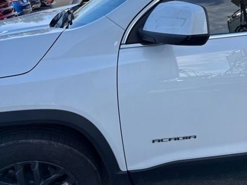 Used 2019 GMC Acadia SLT image 34