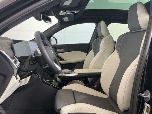 New 2026 BMW X2 xDrive28i w/ Technology Package AWD/4WD image 26