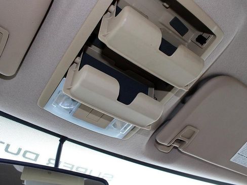 Used 2015 Ford F350 XLT w/ XLT Premium Package image 37