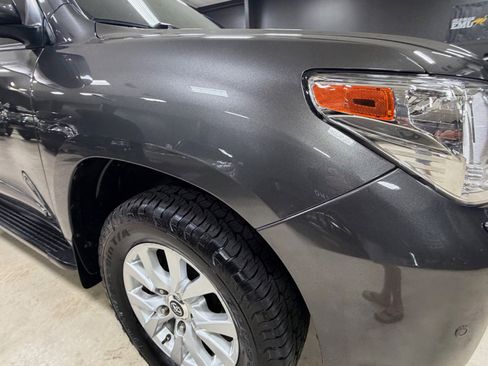 Used 2009 Toyota Land Cruiser image 12