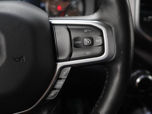Used 2019 RAM 1500 Big Horn AWD/4WD image 23