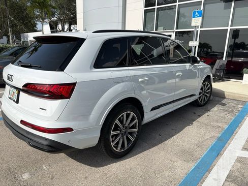 Certified 2022 Audi Q7 2.0T Premium Plus w/ Premium Plus Package AWD/4WD image 4