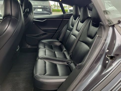 Used 2019 Tesla Model S Performance AWD/4WD image 22