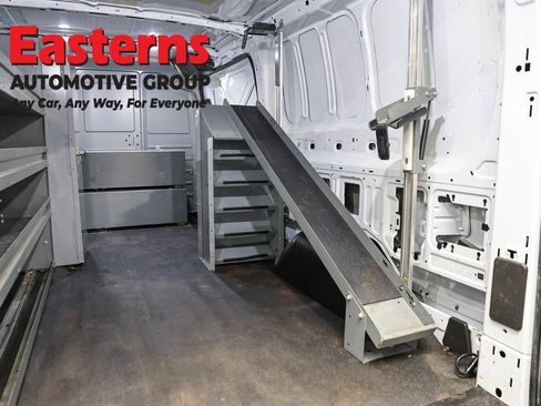 Used 2018 Ford Transit 250 148 Low Roof RWD image 21