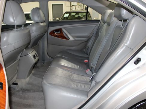 Used 2008 Toyota Camry XLE FWD image 24