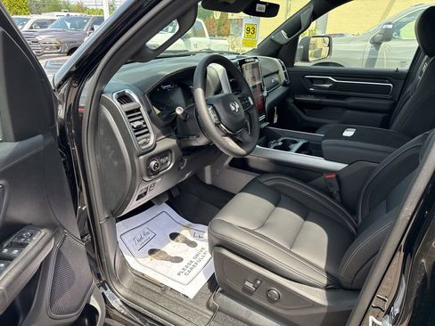 New 2026 RAM 1500 Big Horn AWD/4WD image 14