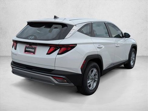 New 2026 Hyundai Tucson SE image 5