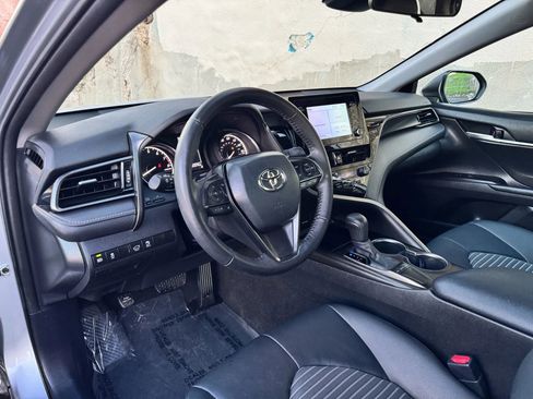 Used 2022 Toyota Camry SE image 13