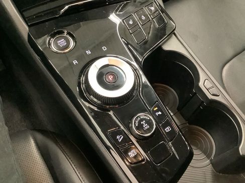 Certified 2023 Kia Sportage EX AWD/4WD image 18