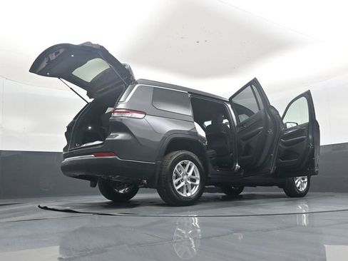 New 2026 Jeep Grand Cherokee L Laredo w/ MOPAR Finishing Package AWD/4WD image 55