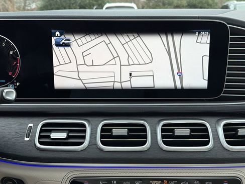 New 2026 Mercedes-Benz GLE 580 4MATIC image 29