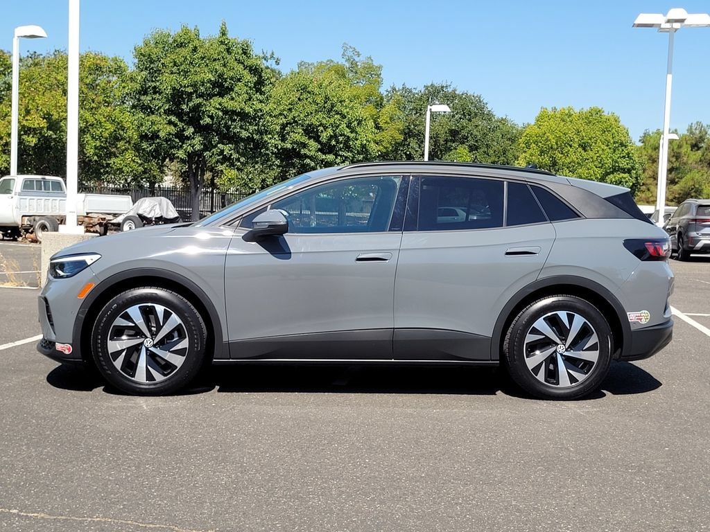 Used 2024 Volkswagen ID.4 2WD image 9