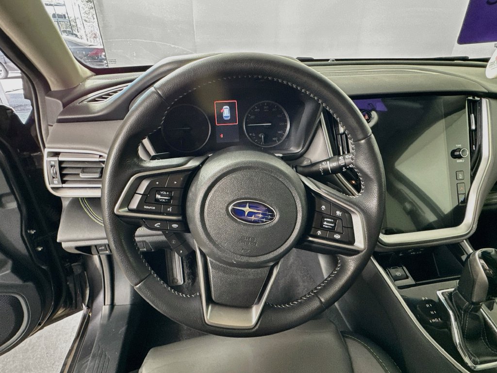 Certified 2022 Subaru Outback Onyx Edition XT AWD/4WD image 11