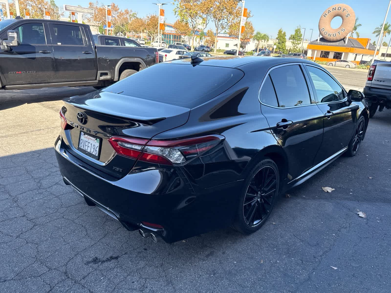 Used 2021 Toyota Camry XSE FWD image 11