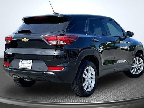 Used 2021 Chevrolet TrailBlazer LS FWD image 6