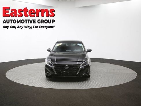 Used 2024 Nissan Altima 2.5 SV image 50