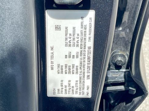 Used 2024 Tesla Model 3 Standard Range RWD image 31