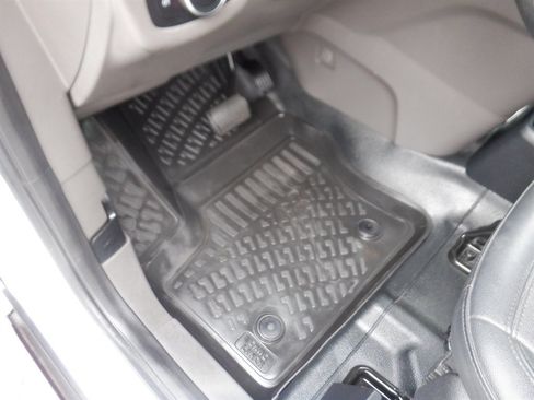 Used 2022 Ford Transit Connect XL image 20