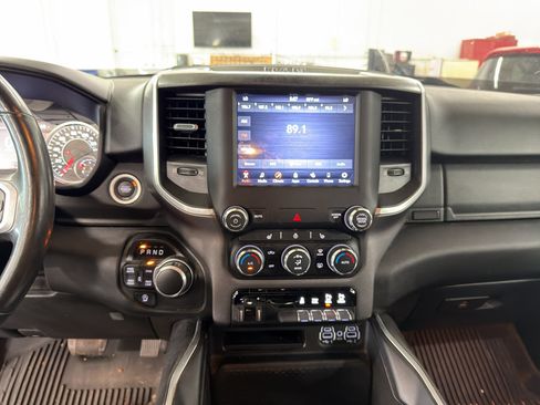 Used 2021 RAM 1500 Big Horn AWD/4WD image 6