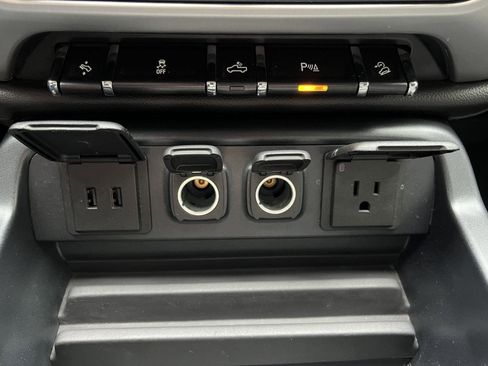 Used 2017 GMC Sierra 1500 SLT w/ SLT Premium Package AWD/4WD image 34