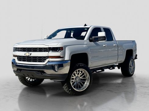 Used 2018 Chevrolet Silverado 1500 LT w/ All Star Edition AWD/4WD image 1