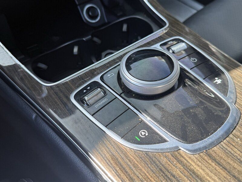 Used 2018 Mercedes-Benz C 300 Coupe image 16